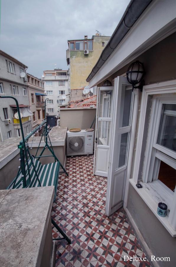 Puhu Otel Istanbul Exterior photo