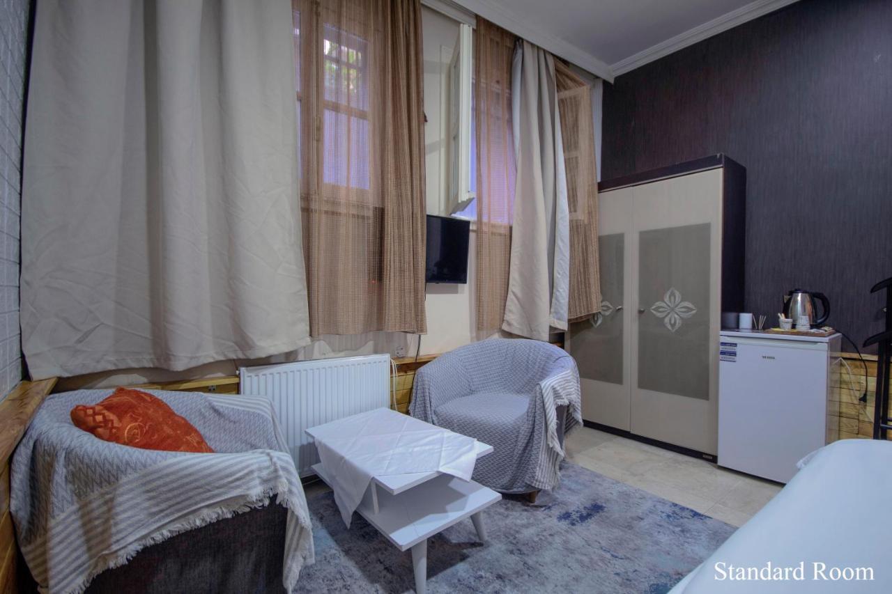 Puhu Otel Istanbul Exterior photo